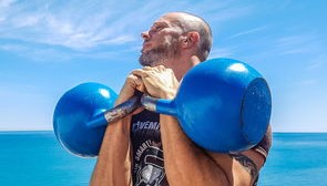 开云体育充值-詹姆斯和乔丹谁是时代第一人，詹姆斯和乔丹谁是历史第一人