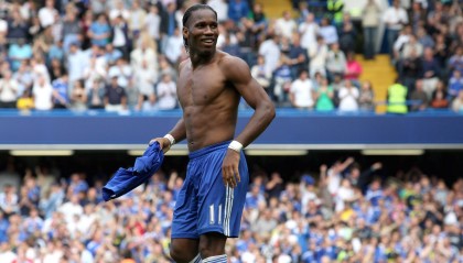 开云app下载教程-“湖滨赛场：龙舟与跑酷的跨界碰撞，让运动更精彩”